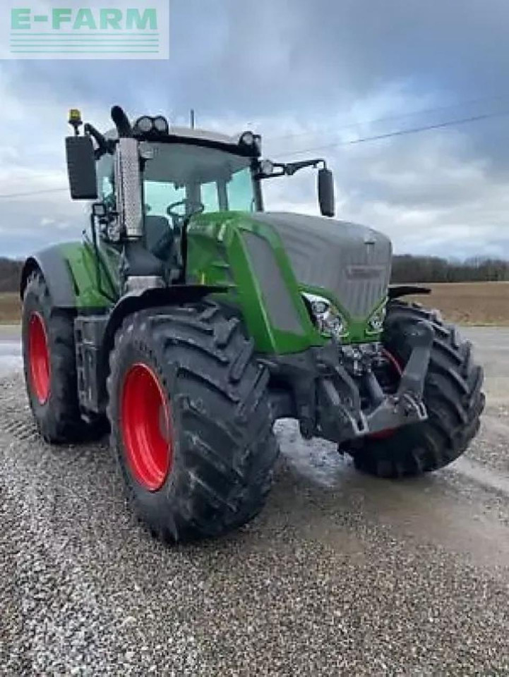 Fendt 824 profi plus - Трактор: фото 1 Fendt 824 profi plus - Трактор: фото 1