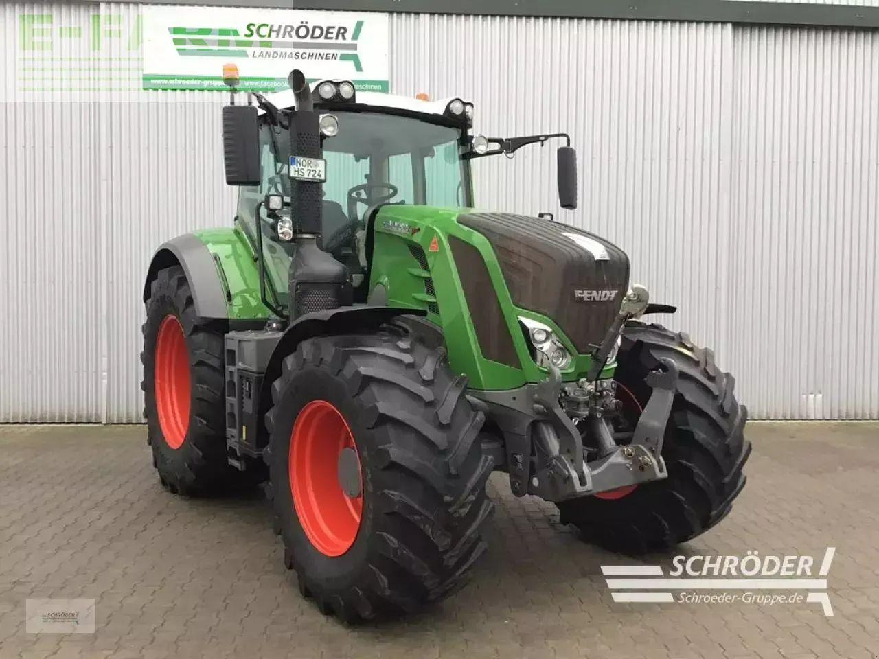 Fendt 824 s4 profi plus - Трактор: фото 1 Fendt 824 s4 profi plus - Трактор: фото 1