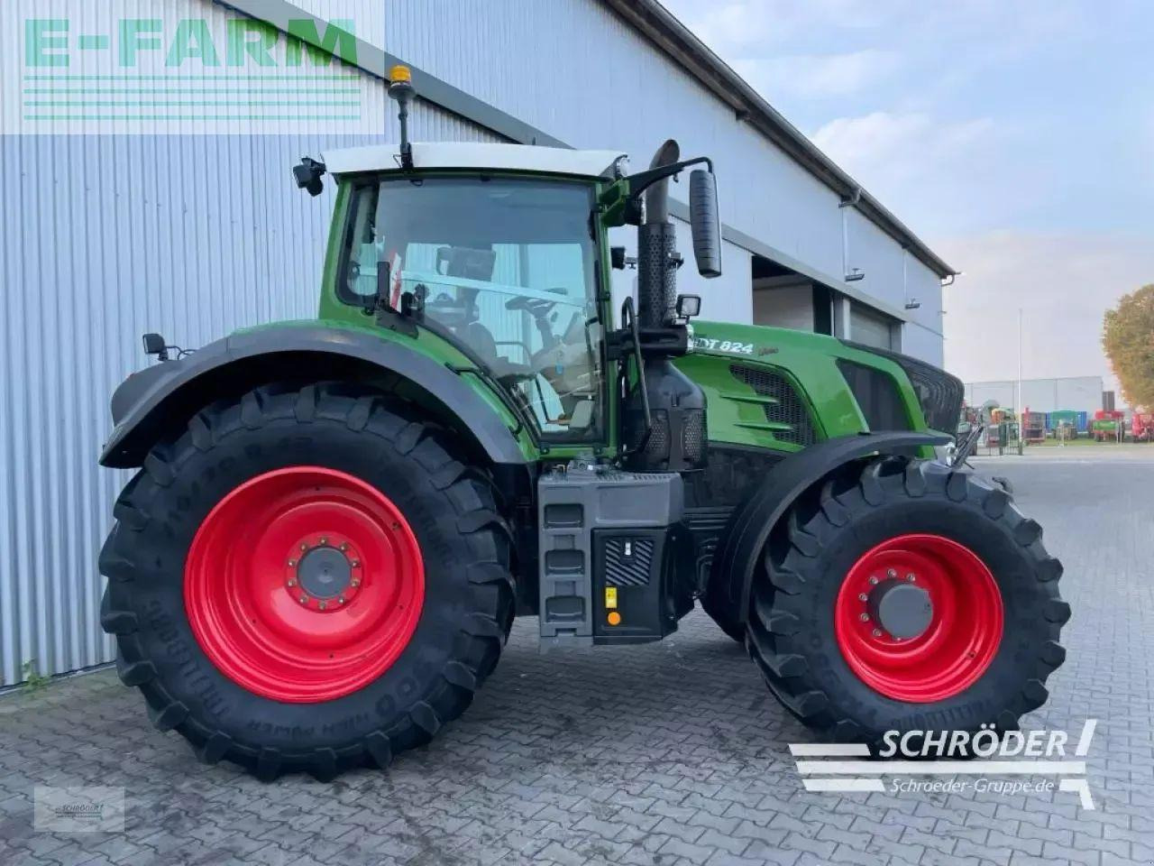 Fendt 824 vario s4 profi plus ProfiPlus - Трактор: фото 2 Fendt 824 vario s4 profi plus ProfiPlus - Трактор: фото 2