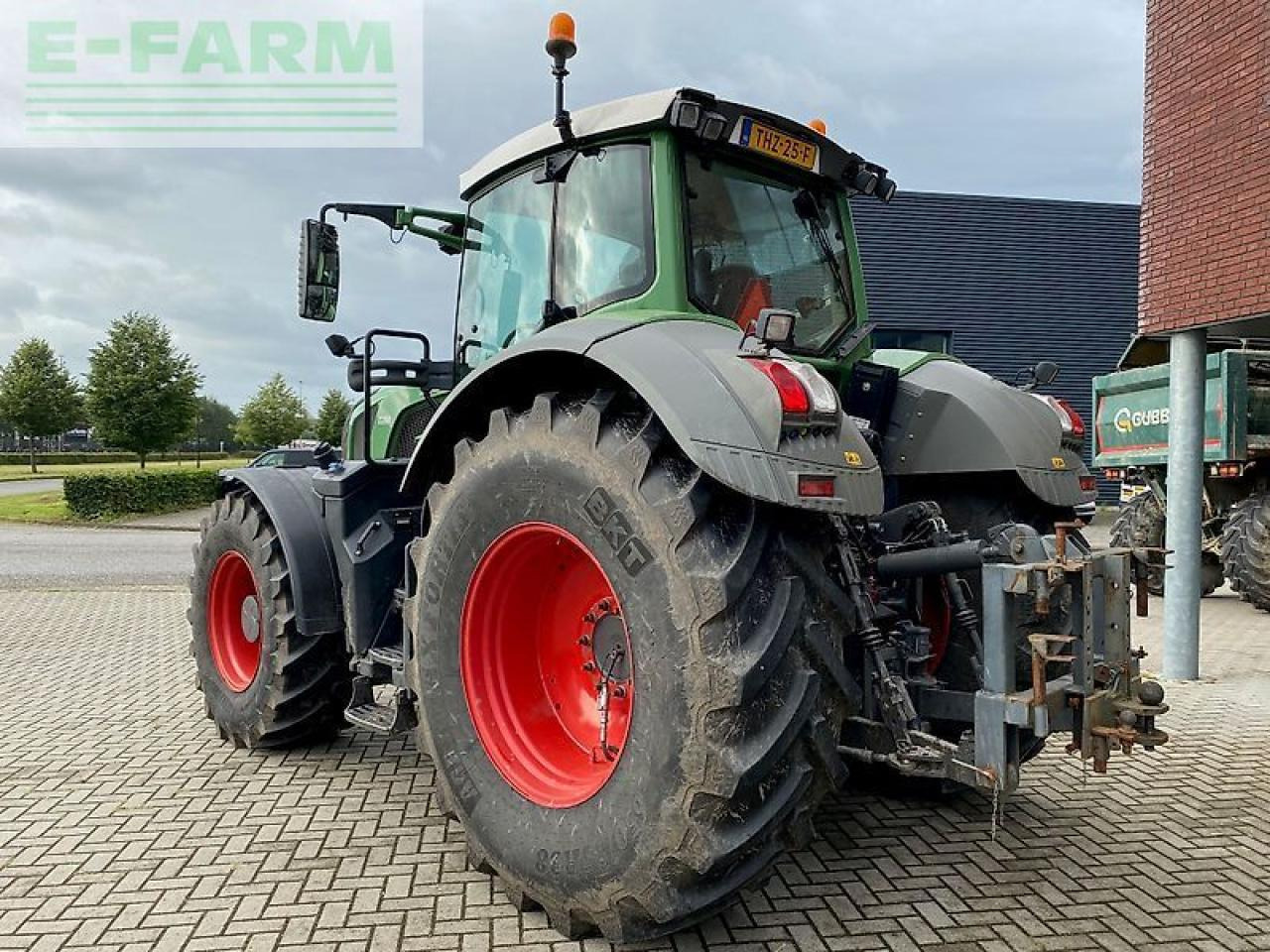 Fendt 826 vario - Трактор: фото 3 Fendt 826 vario - Трактор: фото 3