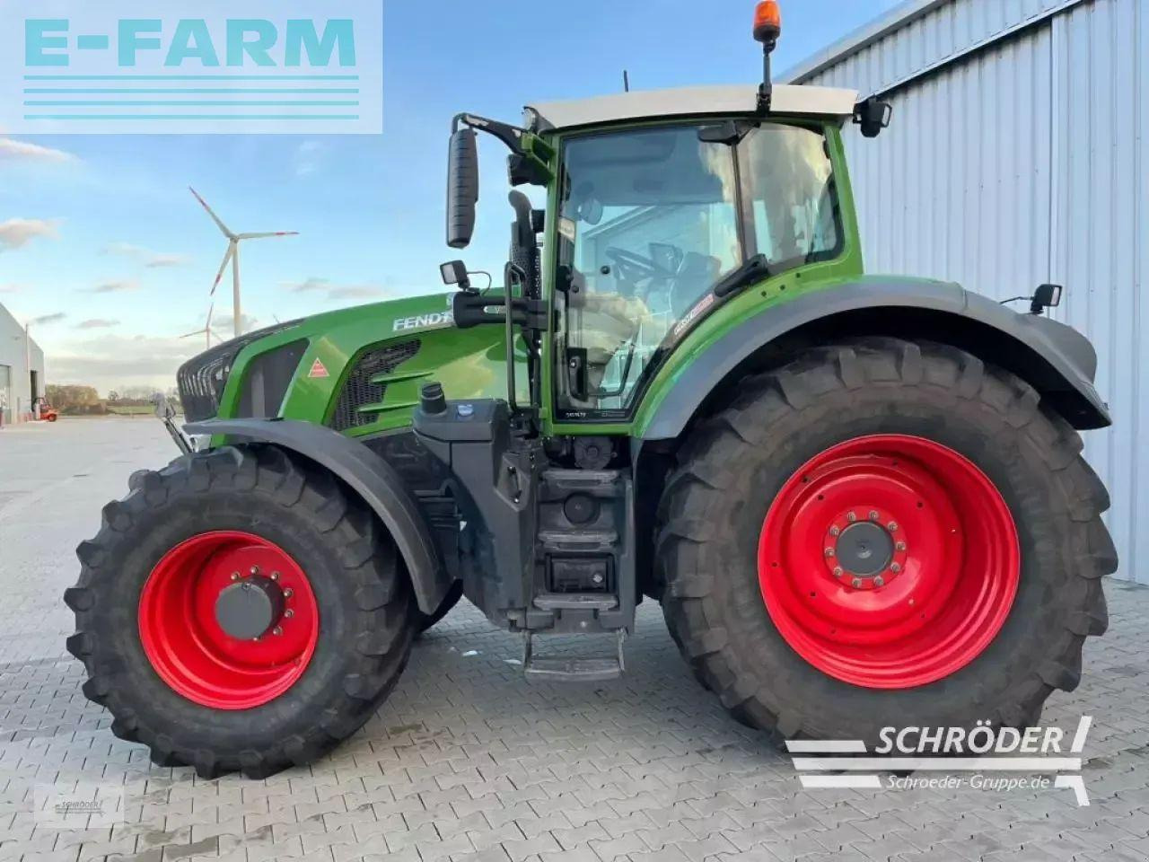 Fendt 828 vario s4 profi plus - Трактор: фото 4 Fendt 828 vario s4 profi plus - Трактор: фото 4