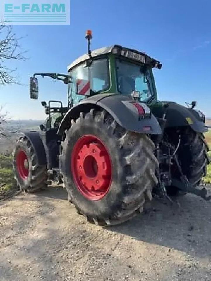 Fendt 828 vario s4 profi plus ProfiPlus - Трактор: фото 2 Fendt 828 vario s4 profi plus ProfiPlus - Трактор: фото 2