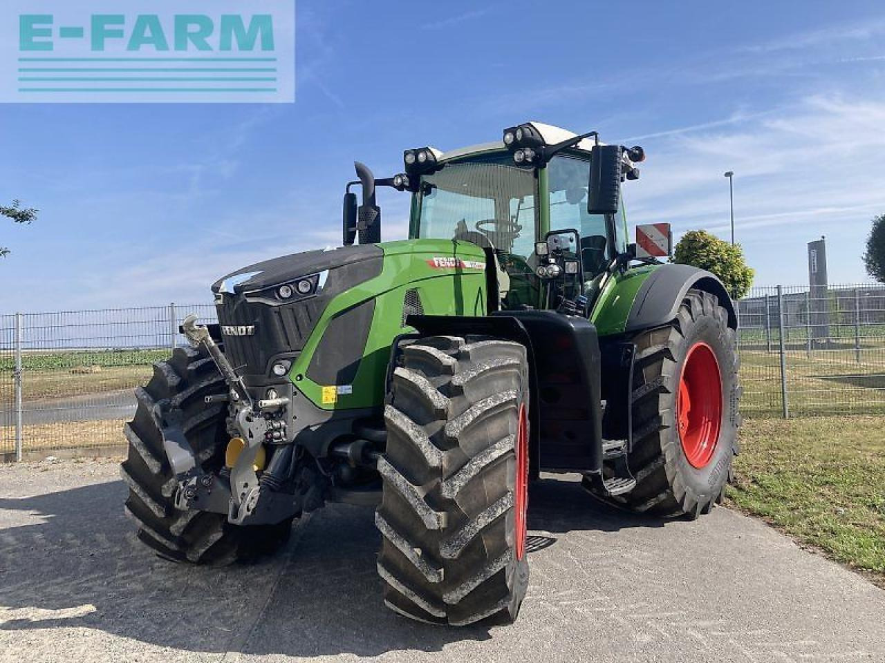 Fendt 933 vario profiplus ProfiPlus - Трактор: фото 1 Fendt 933 vario profiplus ProfiPlus - Трактор: фото 1