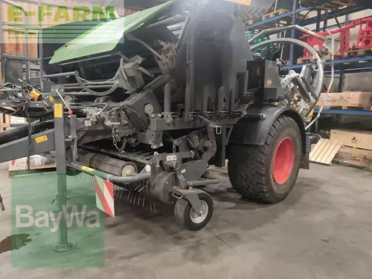 Fendt rotana 130 f combi isobus - Прес-підбирач тюковий: фото 4 Fendt rotana 130 f combi isobus - Прес-підбирач тюковий: фото 4