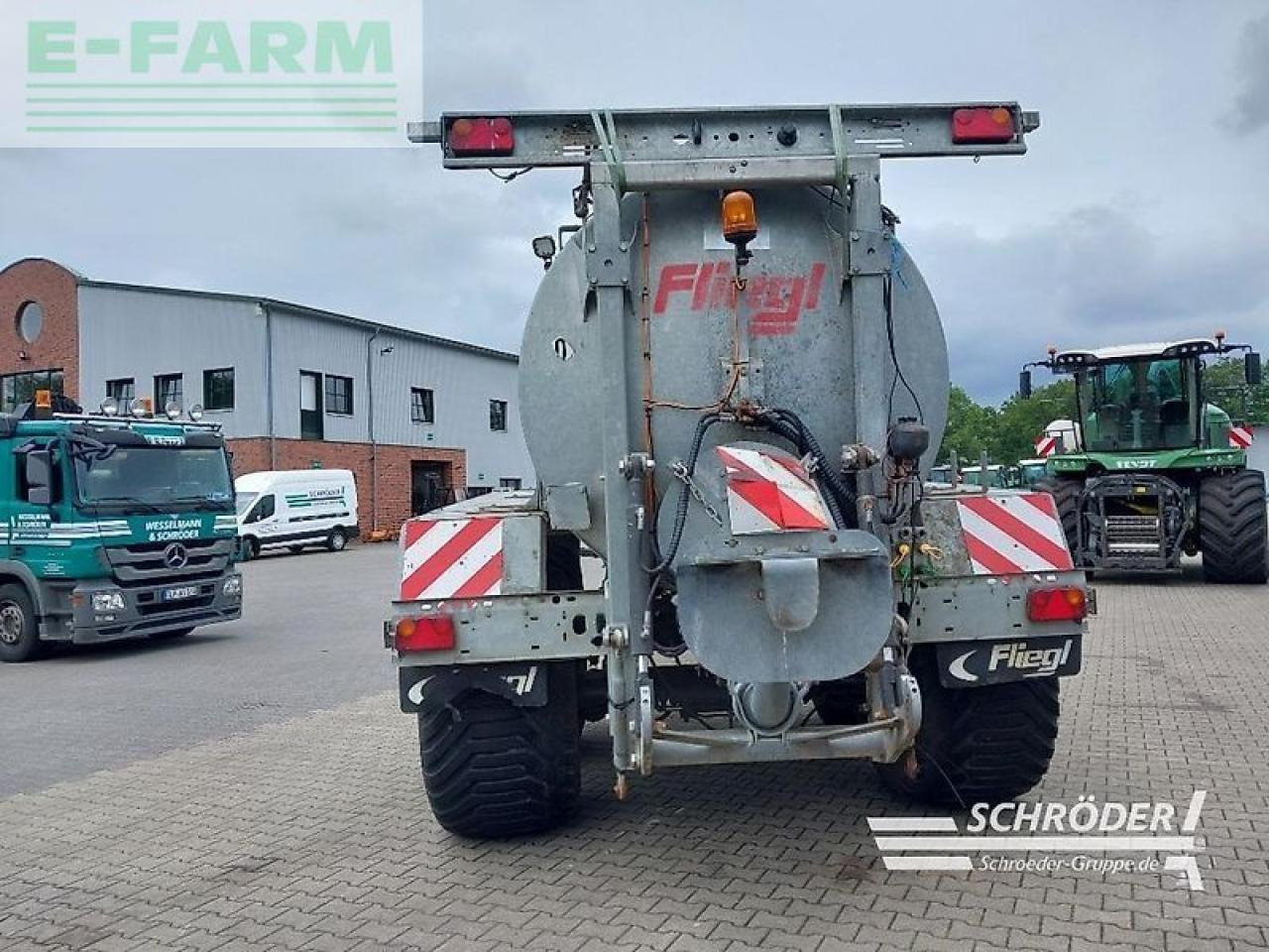 Fliegl 16000 l - Техніка для внесення добрив: фото 4 Fliegl 16000 l - Техніка для внесення добрив: фото 4