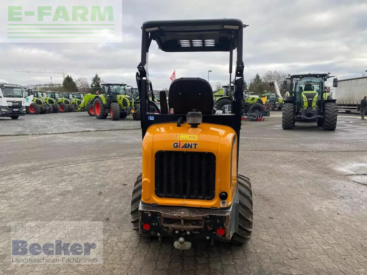 Giant g 2200 - Міні-екскаватор: фото 5 Giant g 2200 - Міні-екскаватор: фото 5