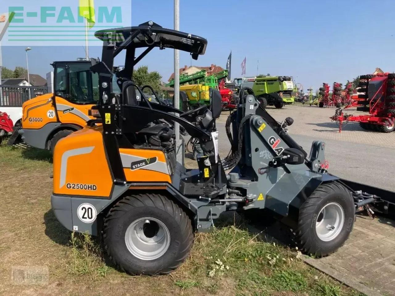 Giant g2500 hd - Міні-екскаватор: фото 3 Giant g2500 hd - Міні-екскаватор: фото 3