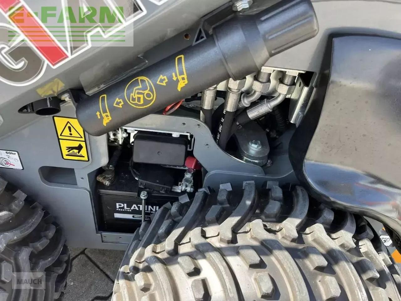 Giant sk 202d neuwertig inkl. schaufel & pg - Колісний навантажувач: фото 3 Giant sk 202d neuwertig inkl. schaufel & pg - Колісний навантажувач: фото 3