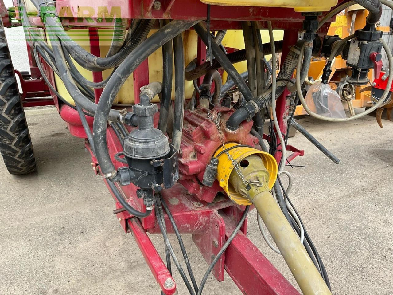 Hardi Commander - Обприскувач причіпний: фото 3 Hardi Commander - Обприскувач причіпний: фото 3