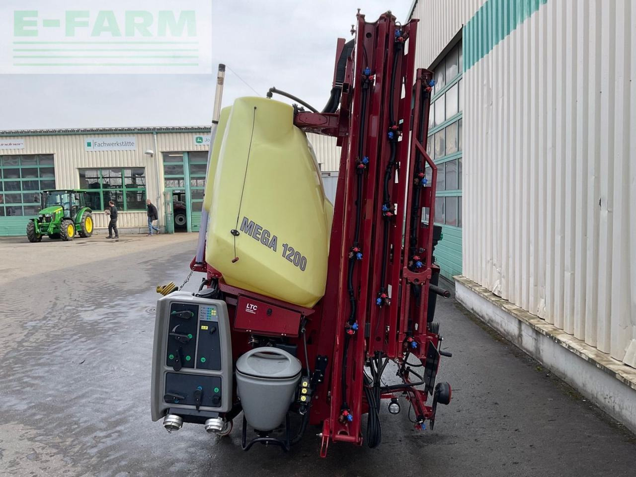 Hardi MEGA 1200 - Обприскувач причіпний: фото 2 Hardi MEGA 1200 - Обприскувач причіпний: фото 2