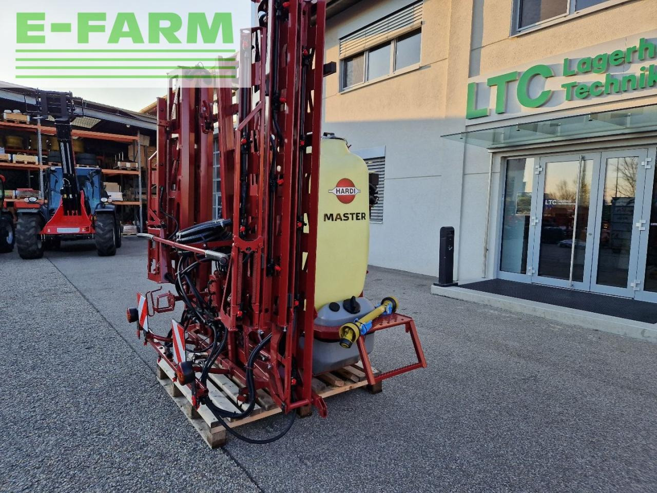 Hardi Master - Обприскувач навісний: фото 3 Hardi Master - Обприскувач навісний: фото 3
