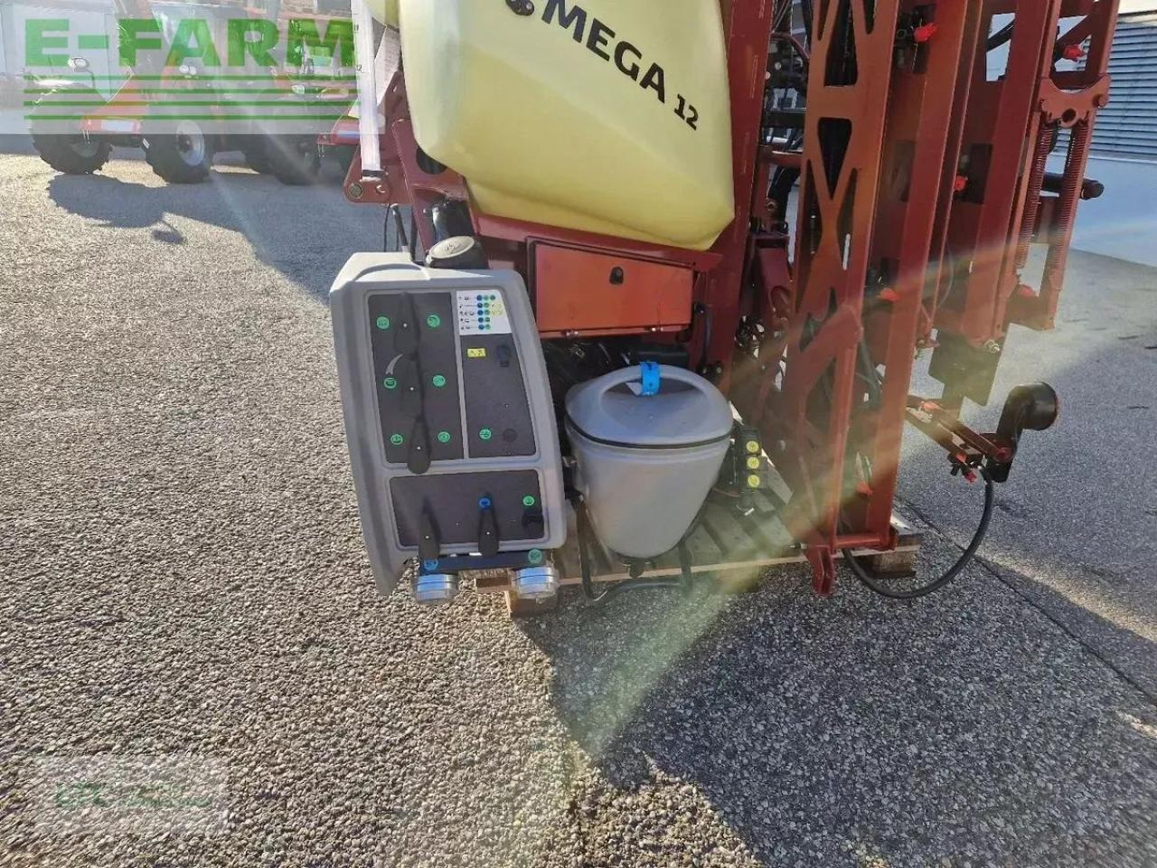 Hardi mega 12 - Обприскувач причіпний: фото 4 Hardi mega 12 - Обприскувач причіпний: фото 4