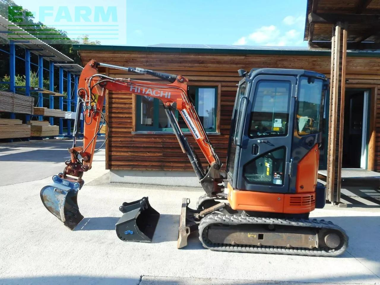 Hitachi zx26u-6 ( 2.740kg ) powertilt - Міні-екскаватор: фото 1 Hitachi zx26u-6 ( 2.740kg ) powertilt - Міні-екскаватор: фото 1