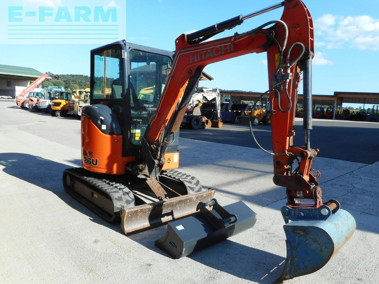 Hitachi zx26u-6 ( 2.740kg ) powertilt - Міні-екскаватор: фото 4 Hitachi zx26u-6 ( 2.740kg ) powertilt - Міні-екскаватор: фото 4