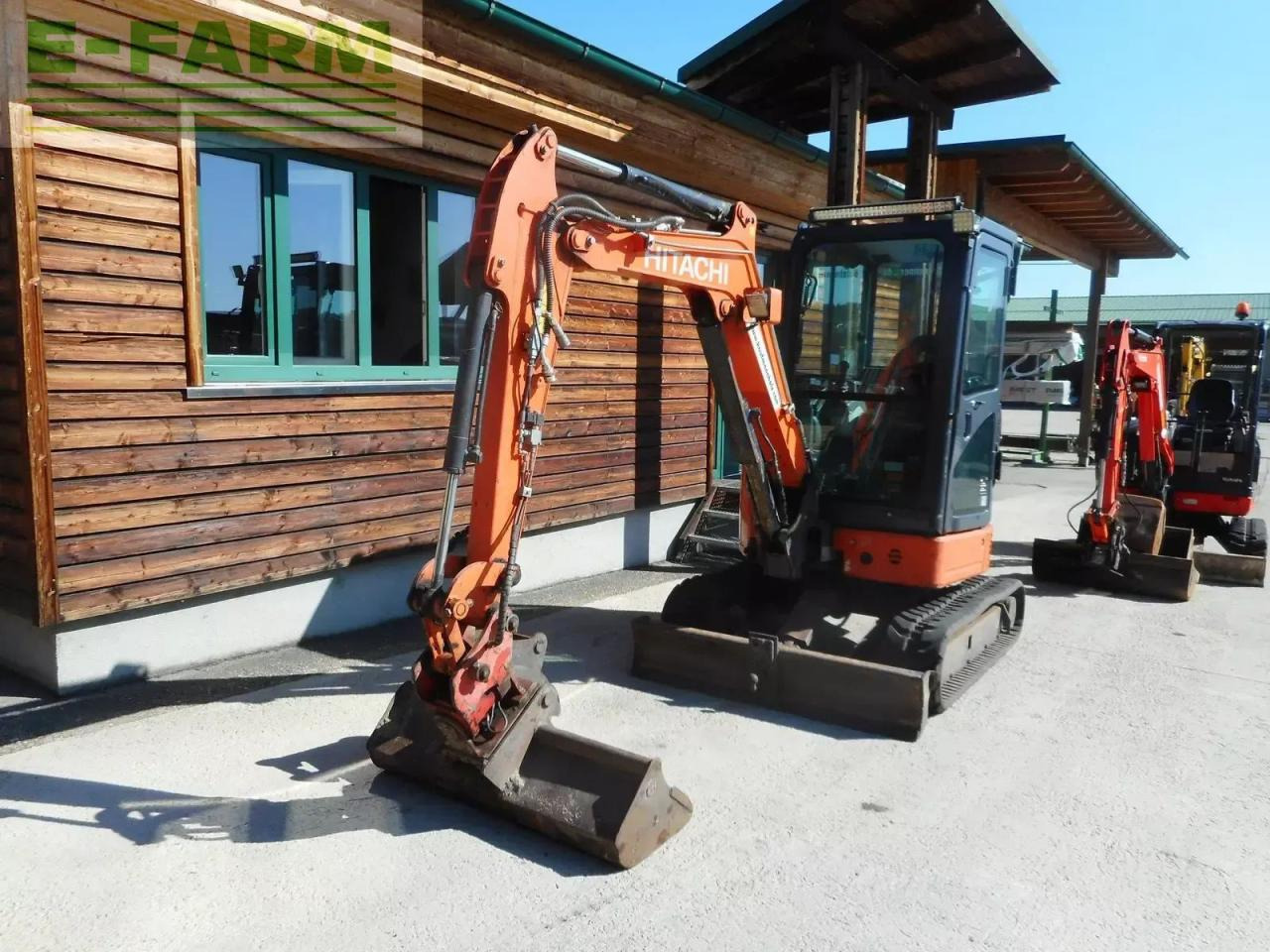 Hitachi zx26u-6 ( 2.740kg ) powertilt u. hydr. sw - Міні-екскаватор: фото 2 Hitachi zx26u-6 ( 2.740kg ) powertilt u. hydr. sw - Міні-екскаватор: фото 2