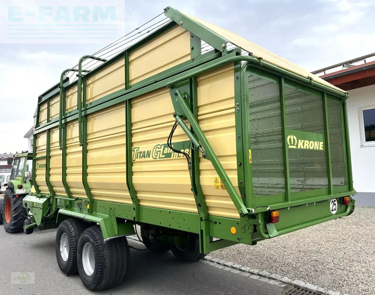 Krone titan 6/48 gl all in - ein großer schwingen-ladewagen mit druckluftbremse - Інша техніка: фото 4 Krone titan 6/48 gl all in - ein großer schwingen-ladewagen mit druckluftbremse - Інша техніка: фото 4