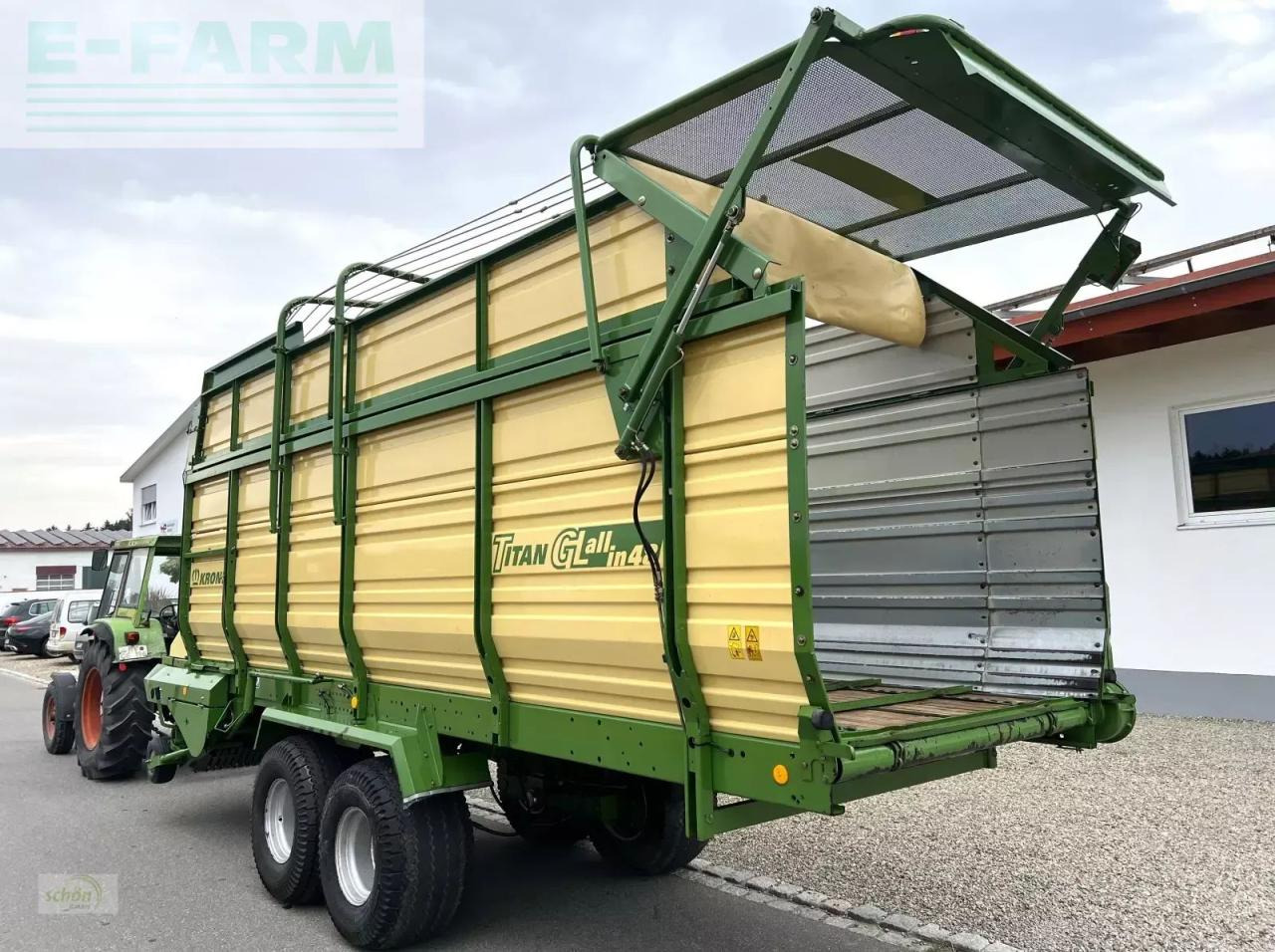 Krone titan 6/48 gl all in - ein großer schwingen-ladewagen mit druckluftbremse - Інша техніка: фото 5 Krone titan 6/48 gl all in - ein großer schwingen-ladewagen mit druckluftbremse - Інша техніка: фото 5
