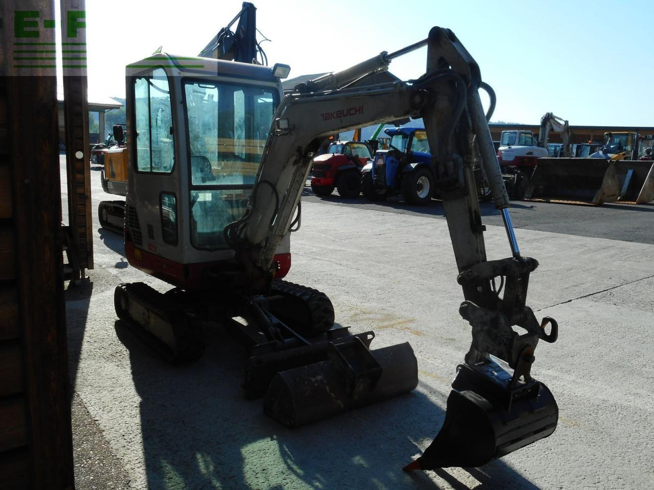 Takeuchi tb219 ( 2.070kg ) mit powertilt - Інша техніка: фото 5 Takeuchi tb219 ( 2.070kg ) mit powertilt - Інша техніка: фото 5