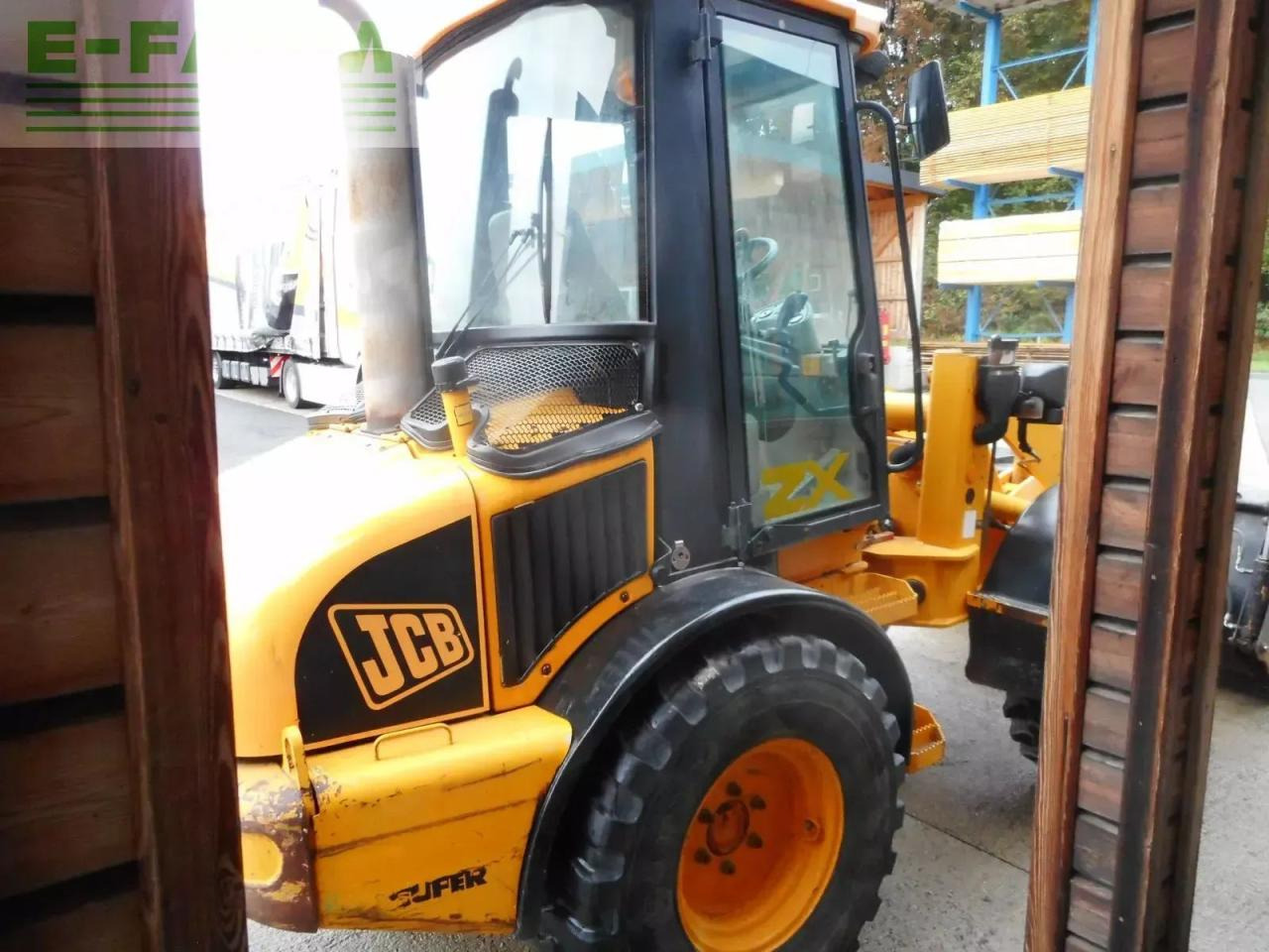 JCB 407 ( 5.400kg ) mit schaufel + gabel - Міні-екскаватор: фото 4 JCB 407 ( 5.400kg ) mit schaufel + gabel - Міні-екскаватор: фото 4