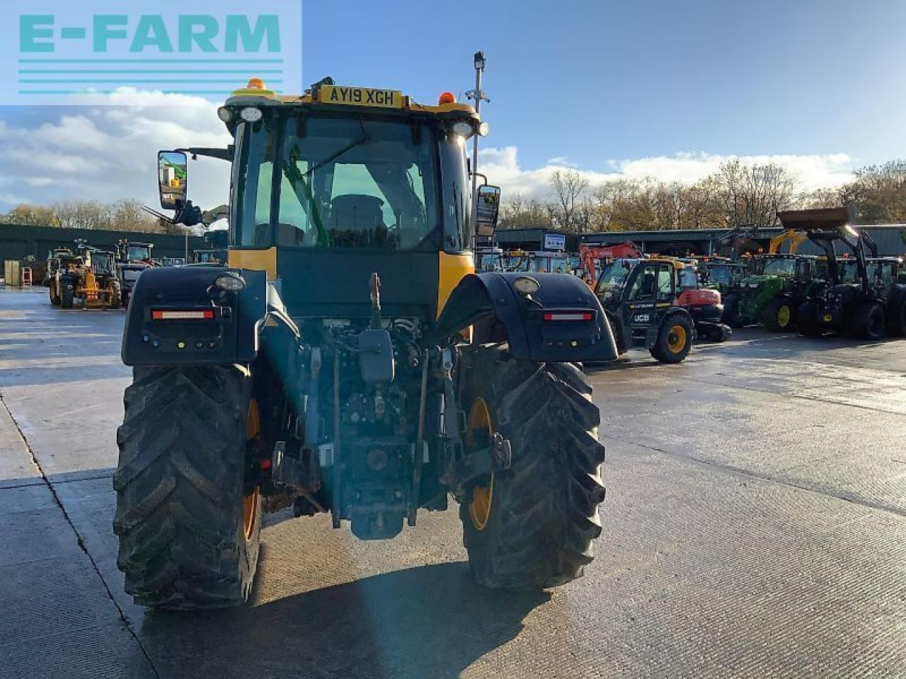 JCB 4220 fastrac tractor (st25127) - Трактор: фото 3 JCB 4220 fastrac tractor (st25127) - Трактор: фото 3