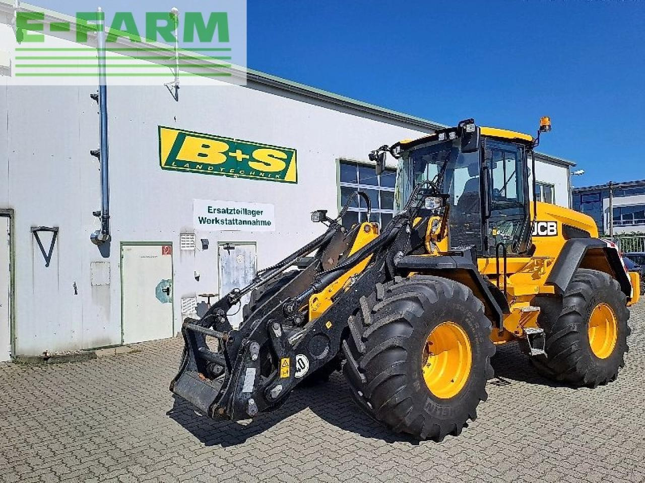 JCB 435s s5 - Міні-екскаватор: фото 1 JCB 435s s5 - Міні-екскаватор: фото 1