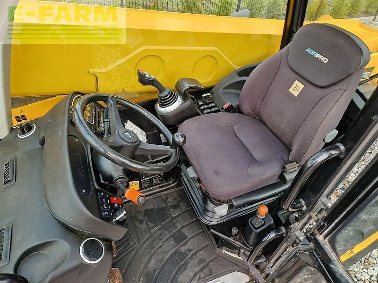 JCB 531-70 agripro dualtech vt - Колісний навантажувач: фото 5 JCB 531-70 agripro dualtech vt - Колісний навантажувач: фото 5
