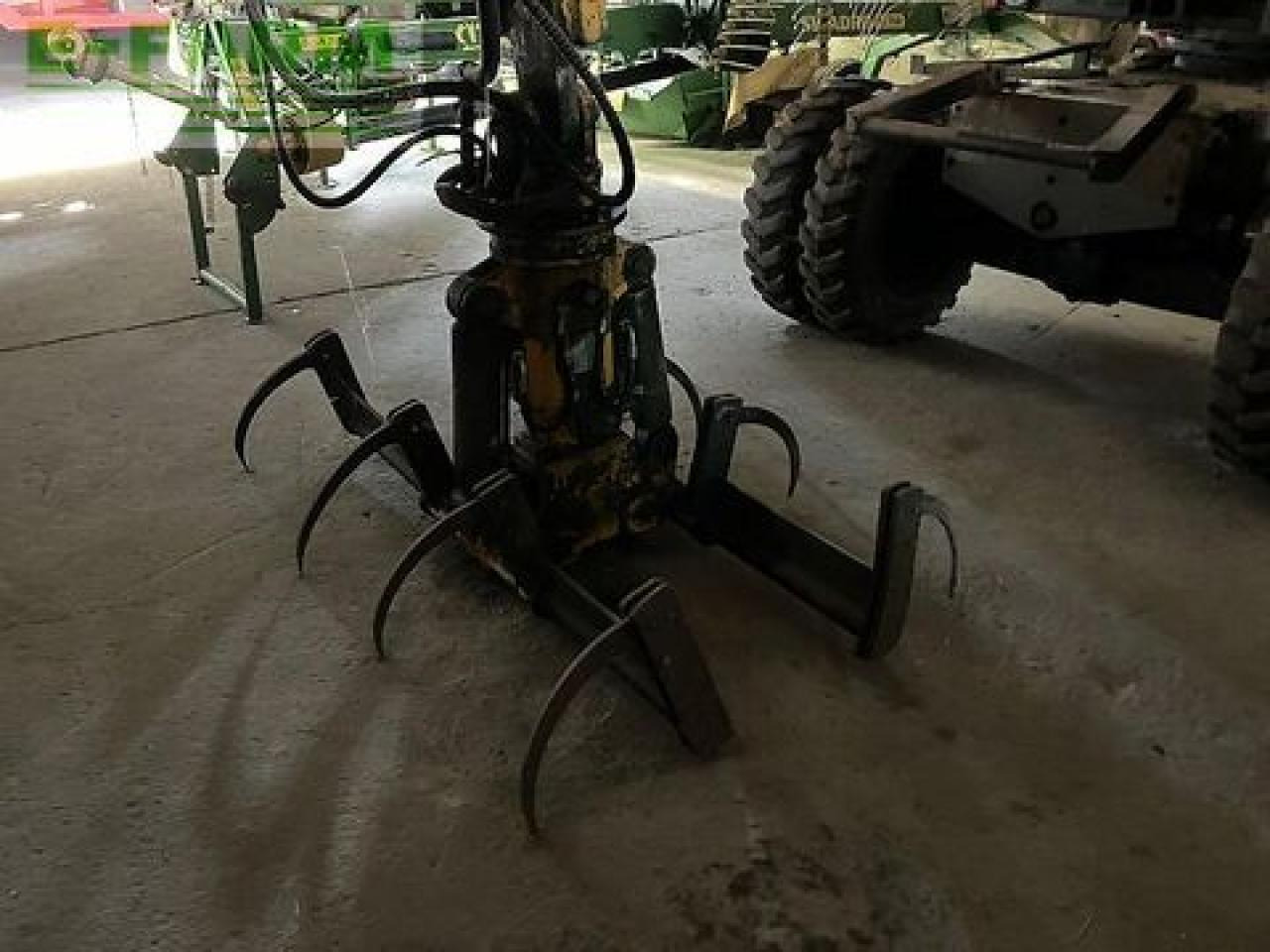 JCB js 130 w - Колісний екскаватор: фото 3 JCB js 130 w - Колісний екскаватор: фото 3