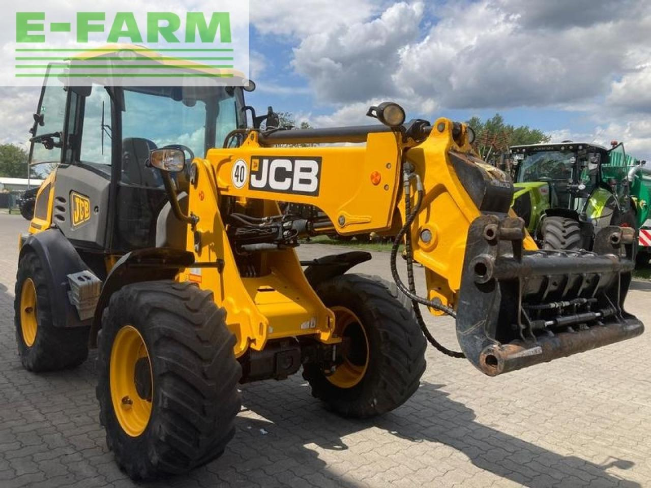 JCB tm220t4a - Міні-екскаватор: фото 3 JCB tm220t4a - Міні-екскаватор: фото 3