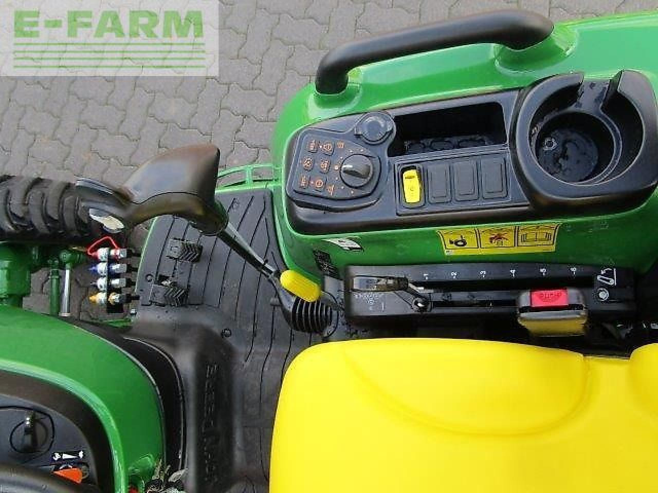 John Deere 3046r - Трактор: фото 5 John Deere 3046r - Трактор: фото 5