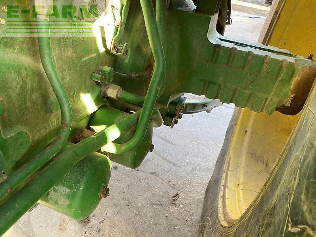Трактор John Deere 4755: фото 19