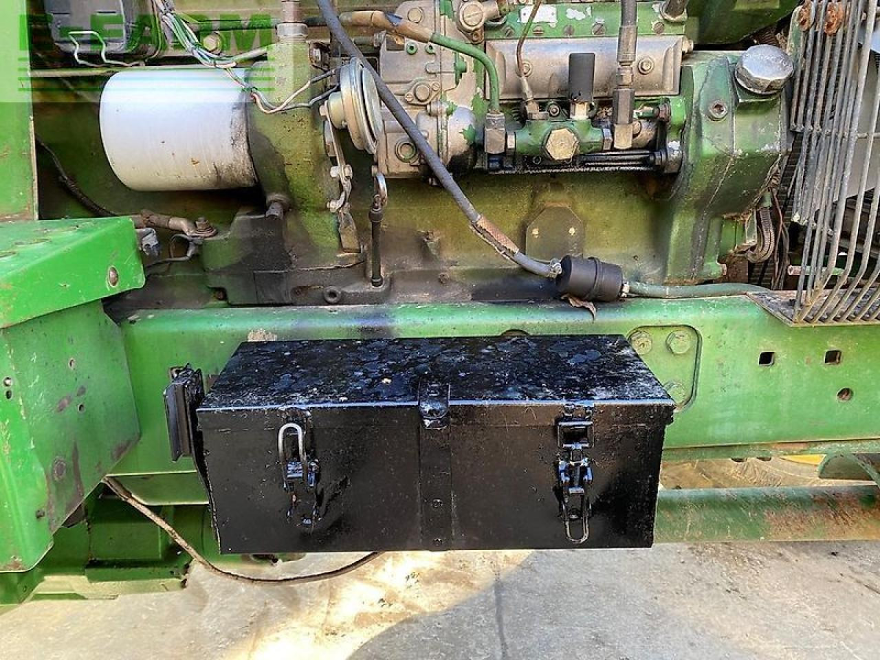 Трактор John Deere 4755: фото 15