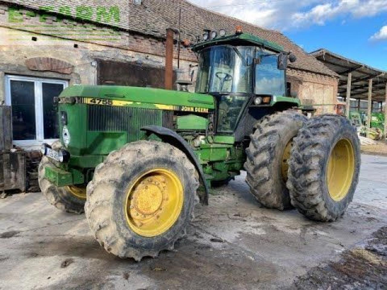 Трактор John Deere 4755: фото 28