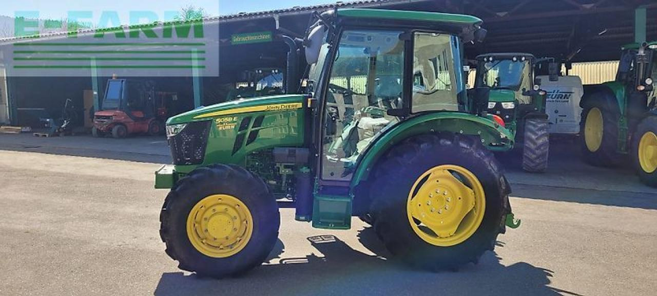 John Deere 5058e - Трактор: фото 4 John Deere 5058e - Трактор: фото 4