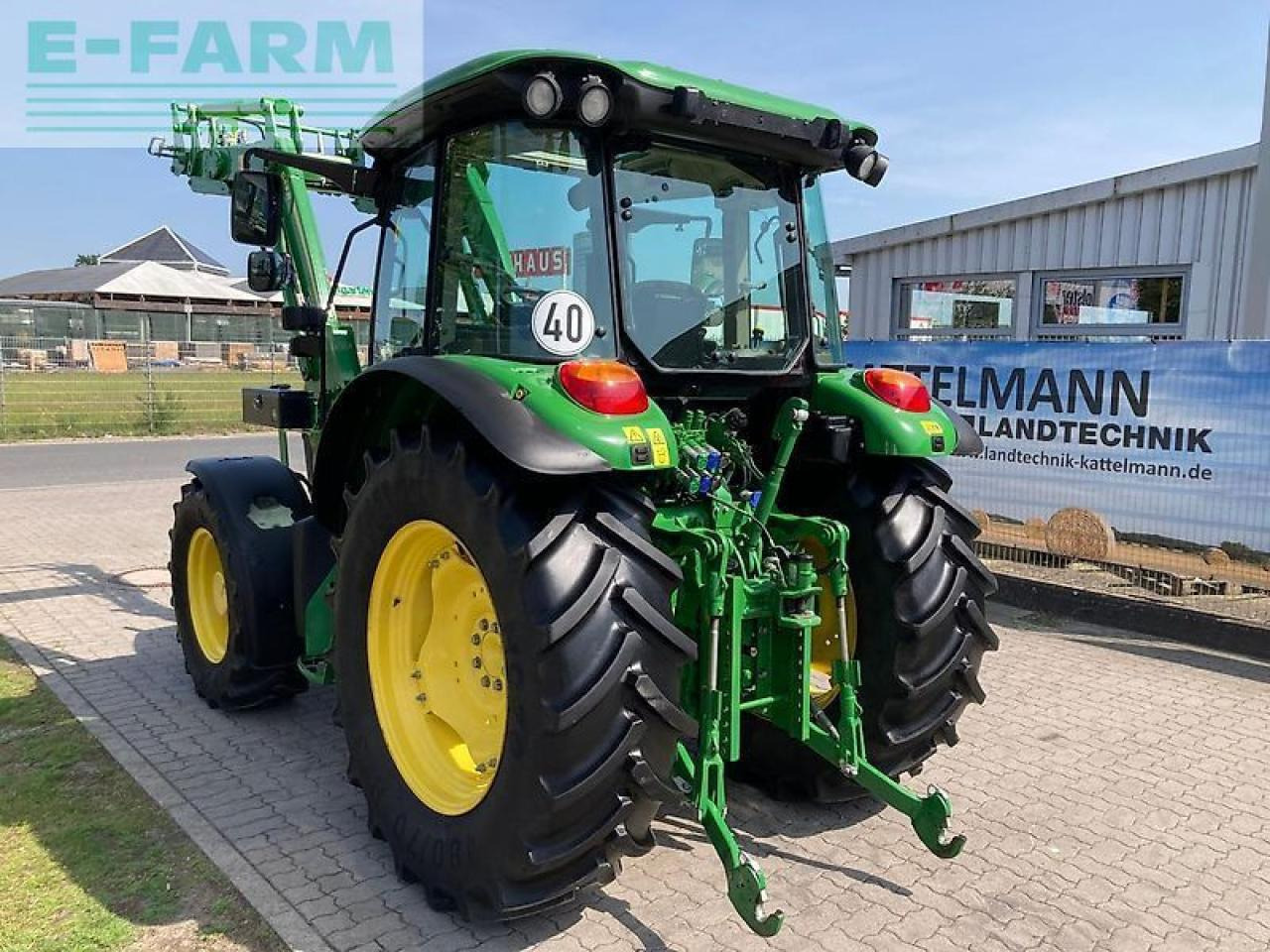 John Deere 5090m - Трактор: фото 4 John Deere 5090m - Трактор: фото 4