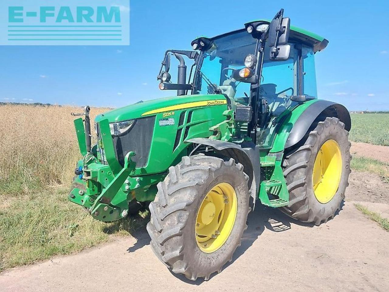 John Deere 5125r - Трактор: фото 1 John Deere 5125r - Трактор: фото 1