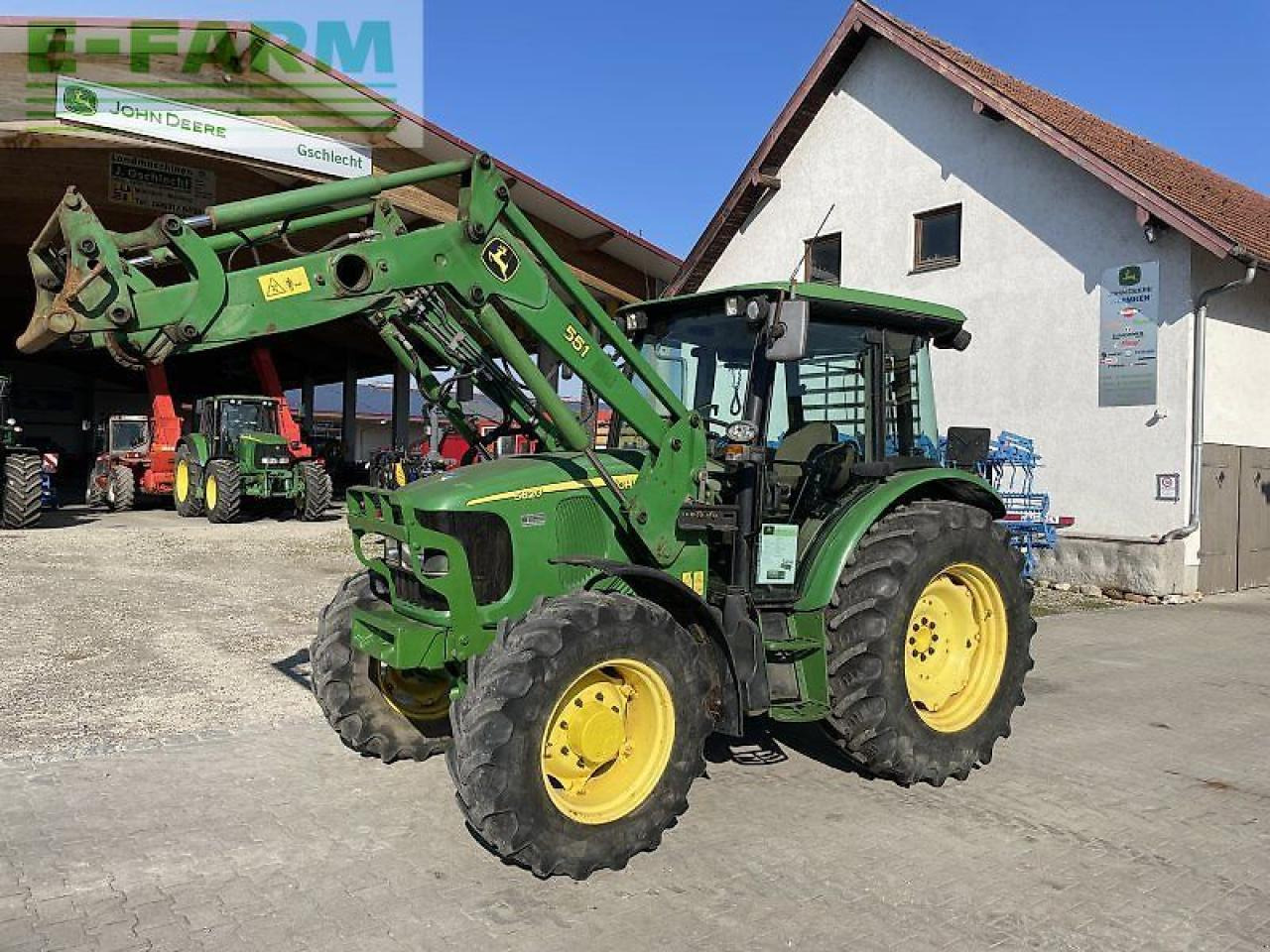 John Deere 5620 fl premium - Трактор: фото 2 John Deere 5620 fl premium - Трактор: фото 2