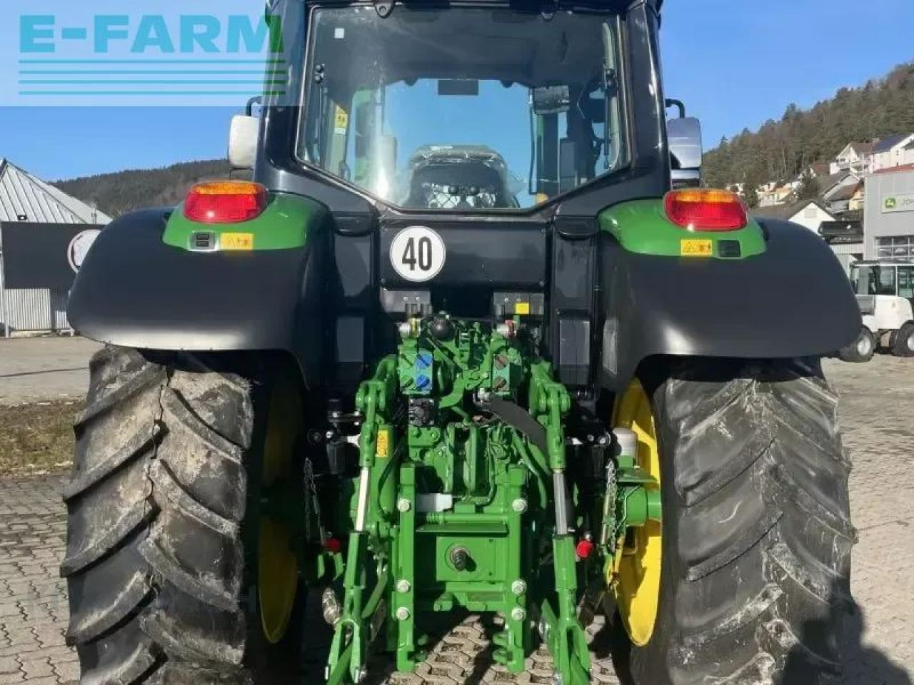 John Deere 6100m - Трактор: фото 5 John Deere 6100m - Трактор: фото 5