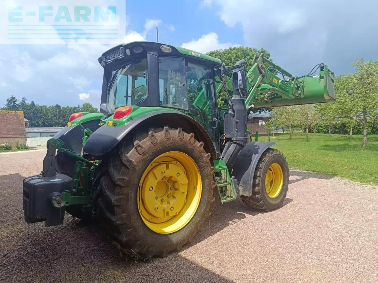 John Deere 6100m - Трактор: фото 3 John Deere 6100m - Трактор: фото 3