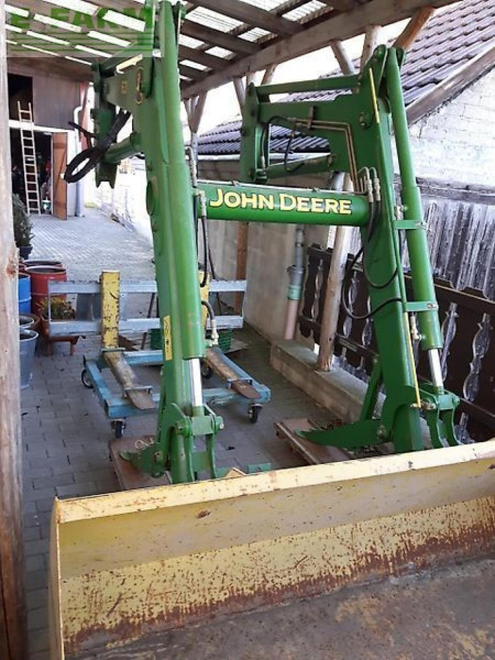 John Deere 6110 mit frontlader - Трактор: фото 2 John Deere 6110 mit frontlader - Трактор: фото 2