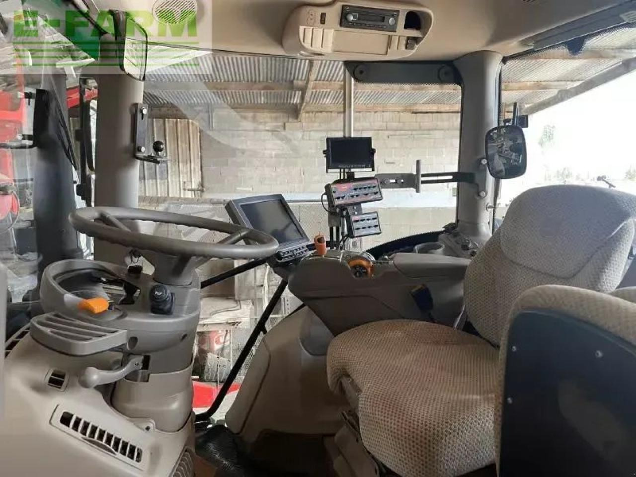 John Deere 6120r - Трактор: фото 3 John Deere 6120r - Трактор: фото 3