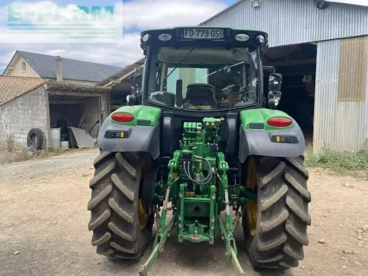 John Deere 6120r - Трактор: фото 2 John Deere 6120r - Трактор: фото 2