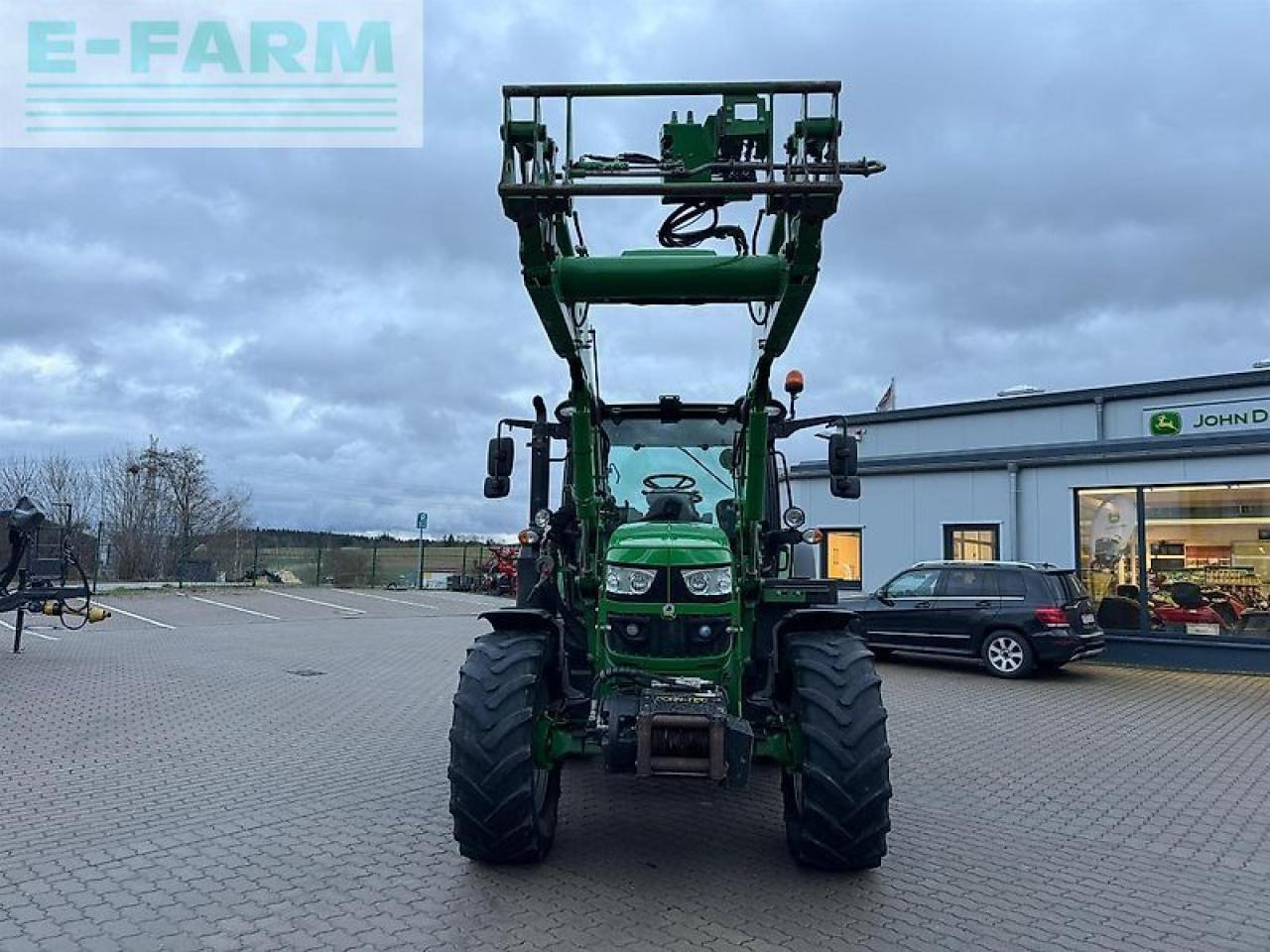 John Deere 6120r forstausrüstung - Трактор: фото 2 John Deere 6120r forstausrüstung - Трактор: фото 2