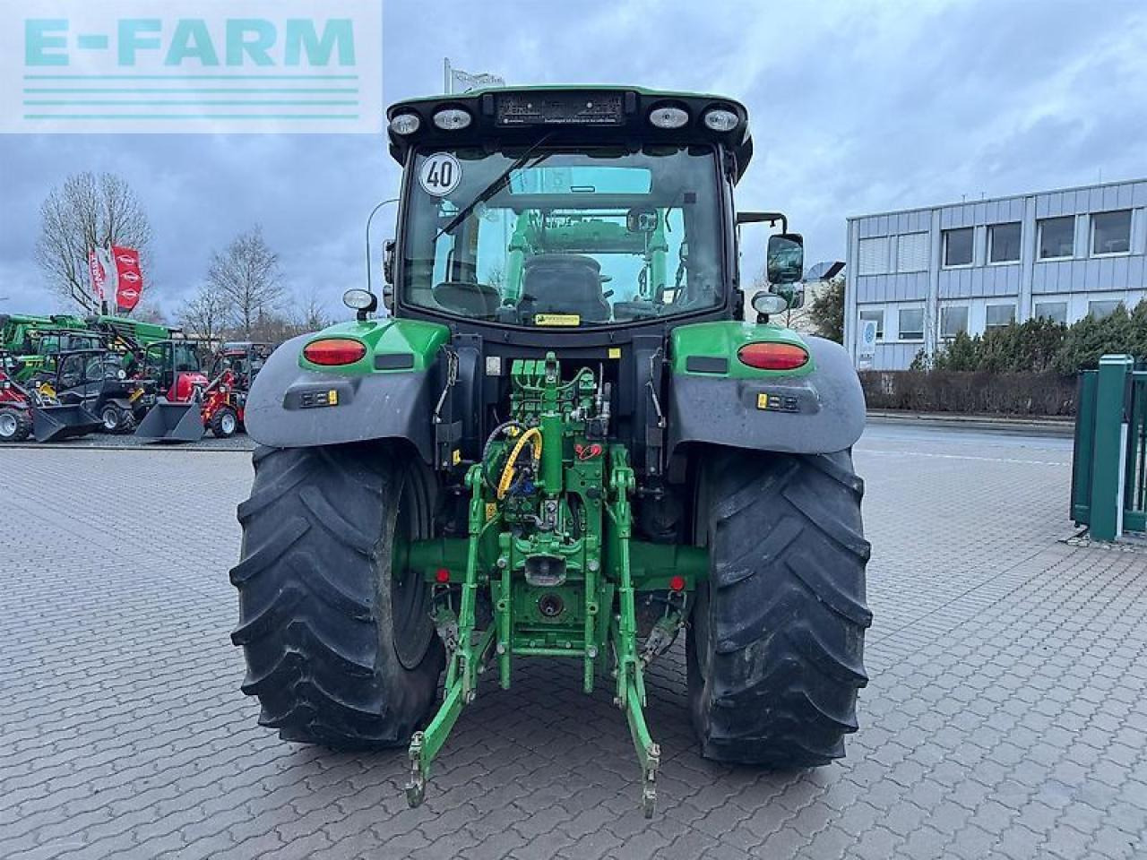 John Deere 6120r forstausrüstung - Трактор: фото 5 John Deere 6120r forstausrüstung - Трактор: фото 5