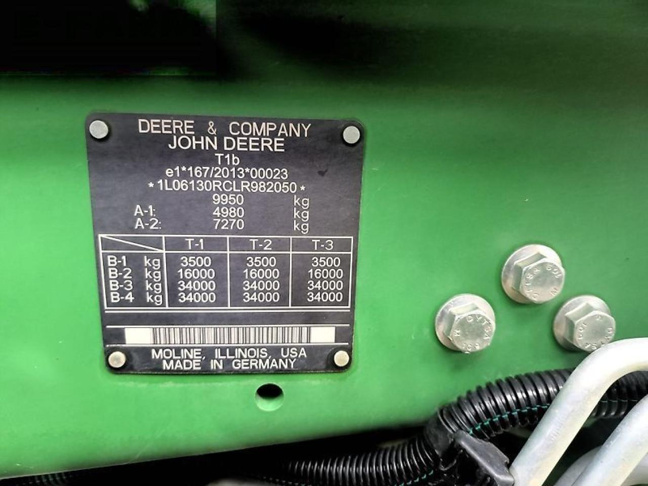Трактор John Deere 6130r: фото 13