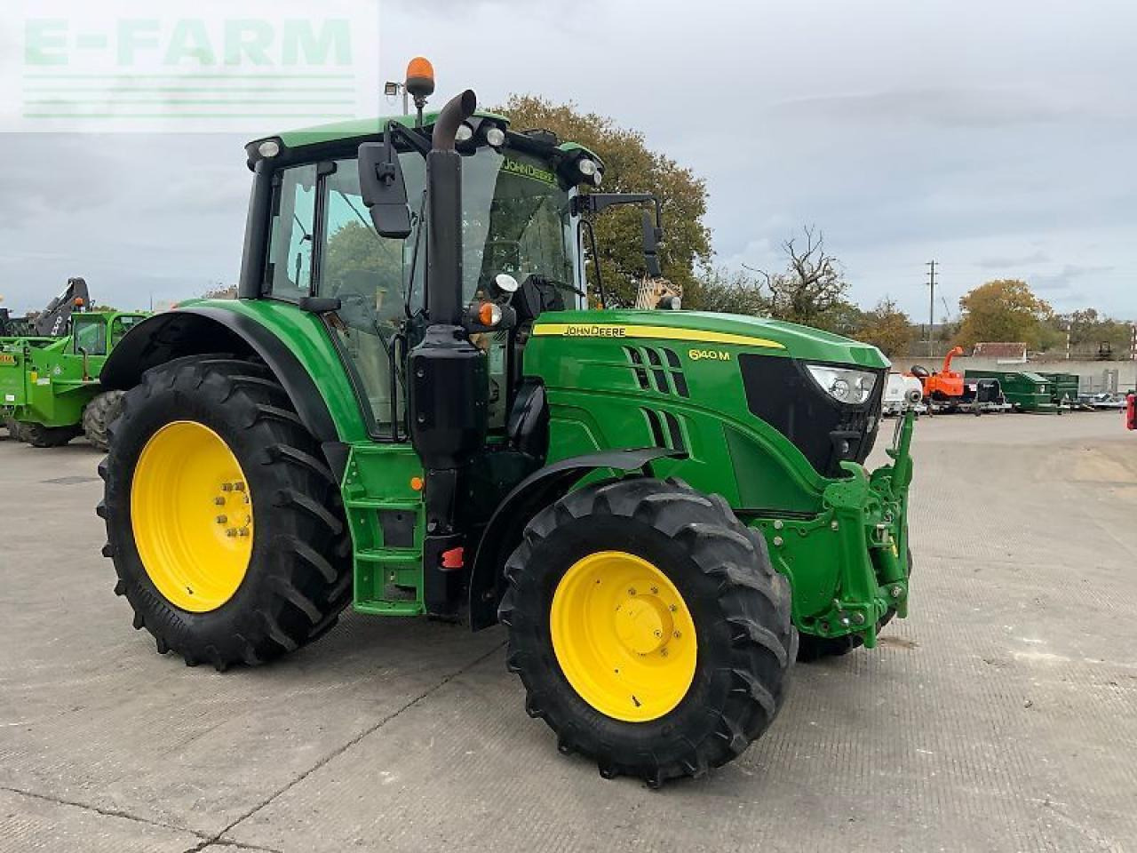 John Deere 6140m tractor (st24762) - Трактор: фото 2 John Deere 6140m tractor (st24762) - Трактор: фото 2
