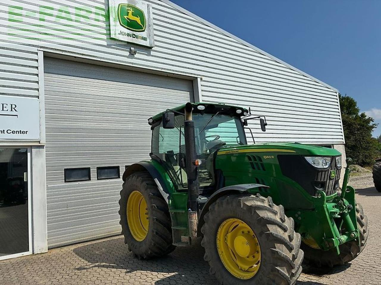John Deere 6140r - Трактор: фото 4 John Deere 6140r - Трактор: фото 4
