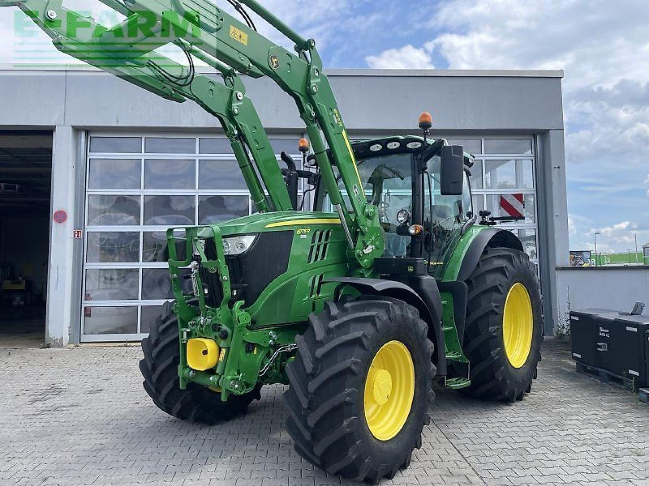 John Deere 6175r - Трактор: фото 4 John Deere 6175r - Трактор: фото 4