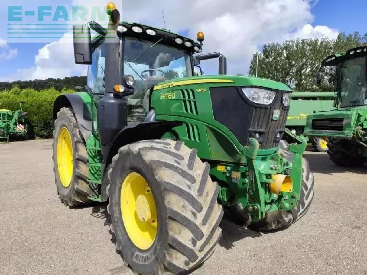 John Deere 6175r ft4 - Трактор: фото 2 John Deere 6175r ft4 - Трактор: фото 2