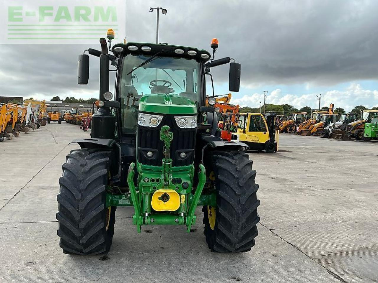 John Deere 6195r tractor (st24010) - Трактор: фото 3 John Deere 6195r tractor (st24010) - Трактор: фото 3