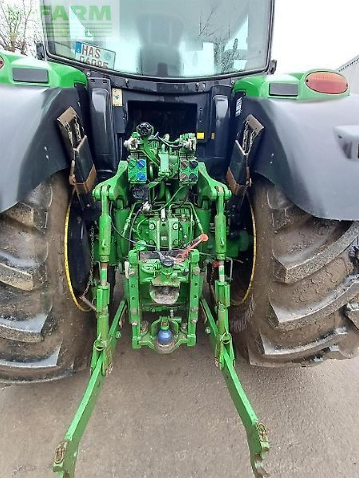 John Deere 6210r - Трактор: фото 5 John Deere 6210r - Трактор: фото 5